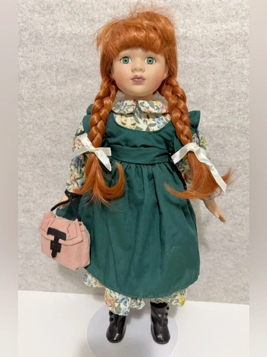 16โ Anne of Green Gables porcelain doll - Picture 1 of 10